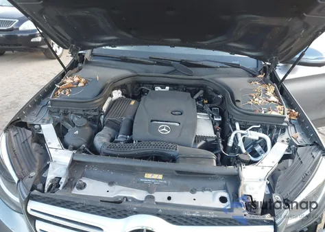 2017 Mercedes-Benz Glc 300 4Matic from USA, damaged, VIN WDC0G4KB0HV005600